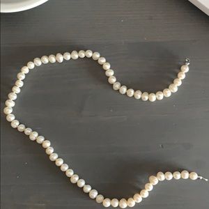 Beautiful freshwater pearl necklace